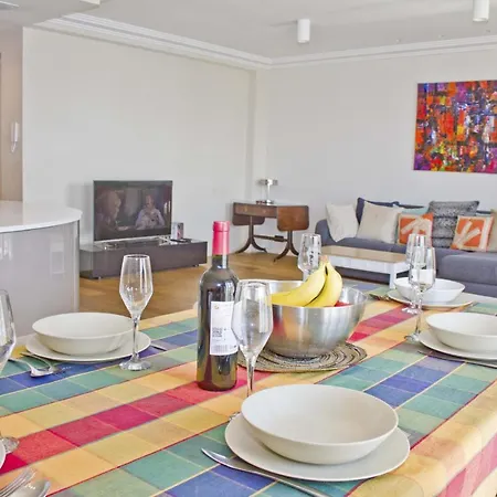 Sea Front Cedres Promenade Apartment *
