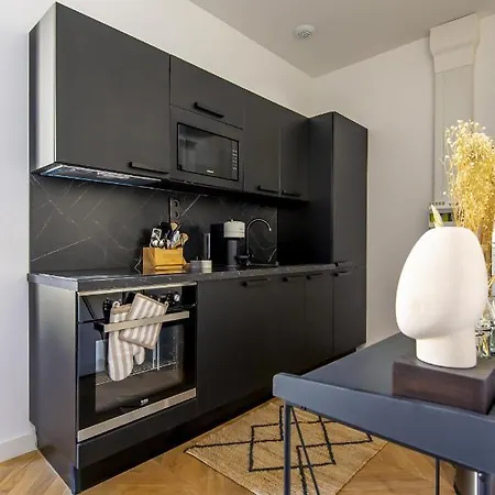Appartamento Charming 2 Refurbished Super Center