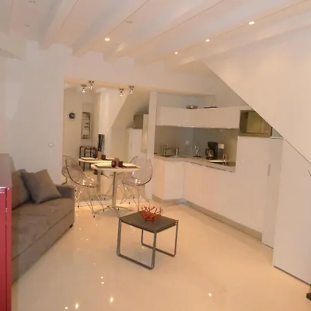 Village1 Ap2087 By Riviera Homes