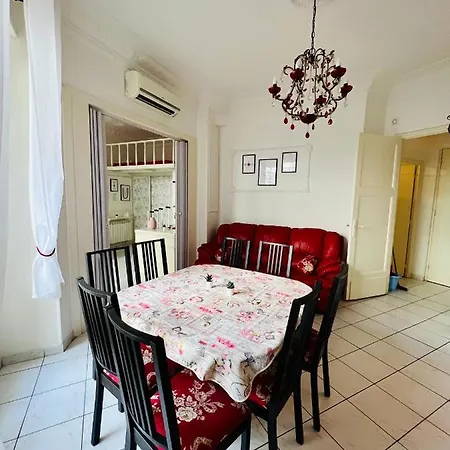 Apartament L'imperator - Prive 4 A 6 Couchages