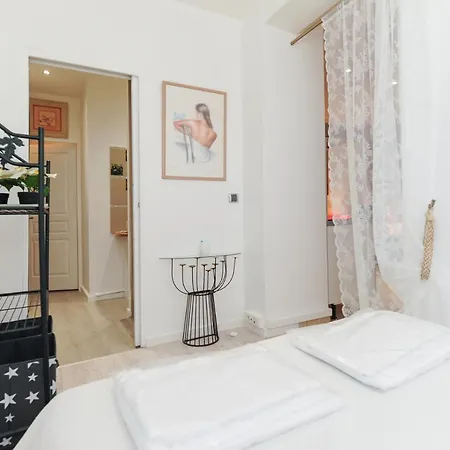 Pv Five Stars House Nizza