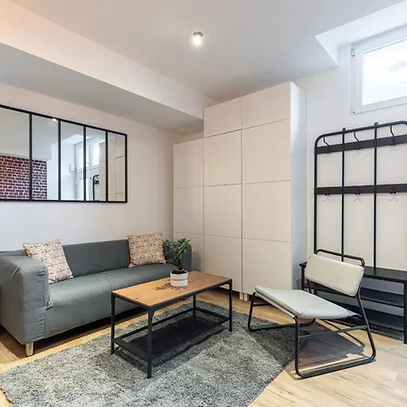 Le Loft Magnan - Ac- Pres - Wifi - Parking - Confort Et Moderne - Supermarches Et Tram Proches