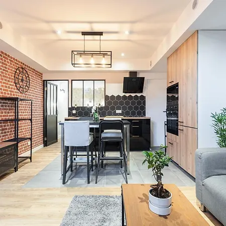 Le Loft Magnan - Ac- Pres - Wifi - Parking - Confort Et Moderne - Supermarches Et Tram Proches Nice