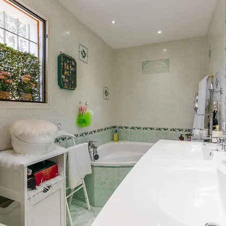Escalinada Vi4310 By Riviera Homes Villa