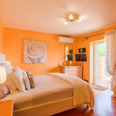 Villa Escalinada Vi4310 By Riviera Homes