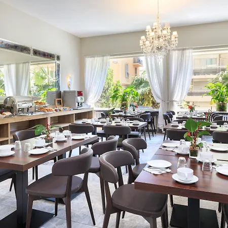 Hotel Locarno