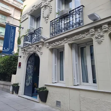 Les Cigales Hotel 3*