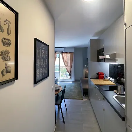Apartment Bh - Victoria - Parking, Balcony, 2 People Nice