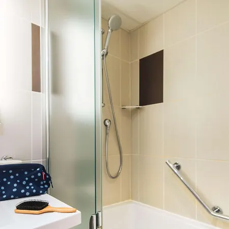 Otel Ibis Styles Aeroport Arenas 3*