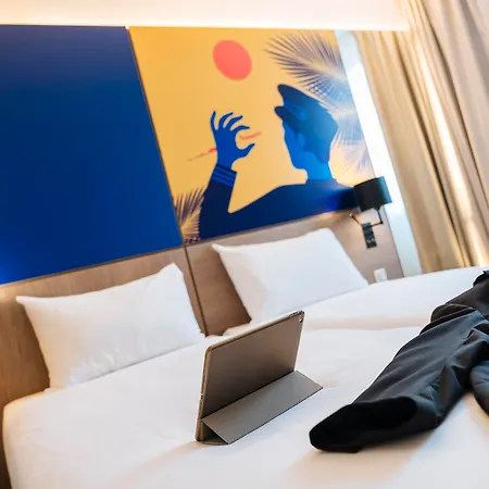 Ibis Styles Aeroport Arenas Otel 3*