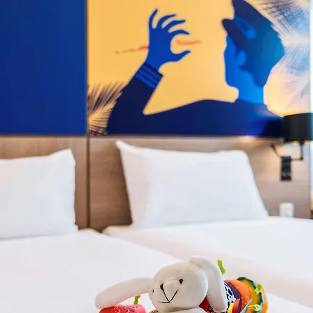 Ibis Styles Aeroport Arenas Otel 3*