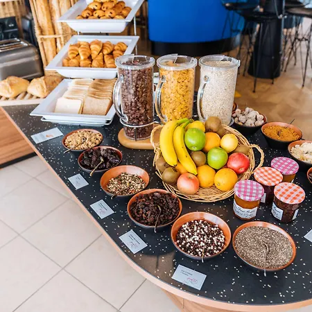 Ibis Styles Aeroport Arenas