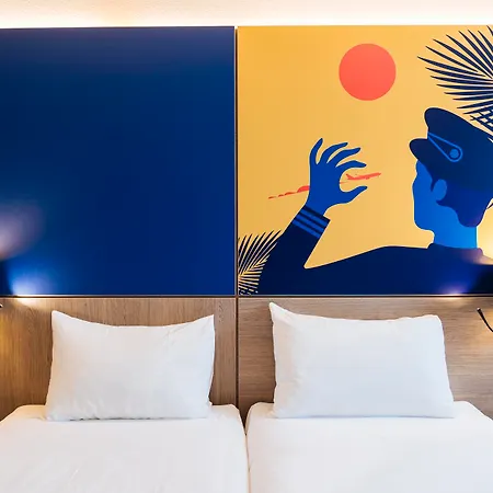 Ibis Styles Aeroport Arenas 3* Nice