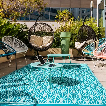 Otel Ibis Styles Aeroport Arenas 3*