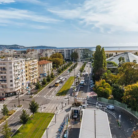 Otel Ibis Styles Aeroport Arenas Nice