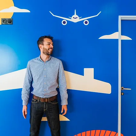 Ibis Styles Aeroport Arenas Otel