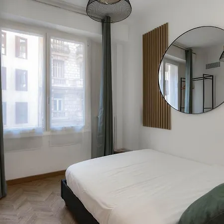 Apartment Gorgeous 2 Bedrooms Apt Great Kitchen, Center *