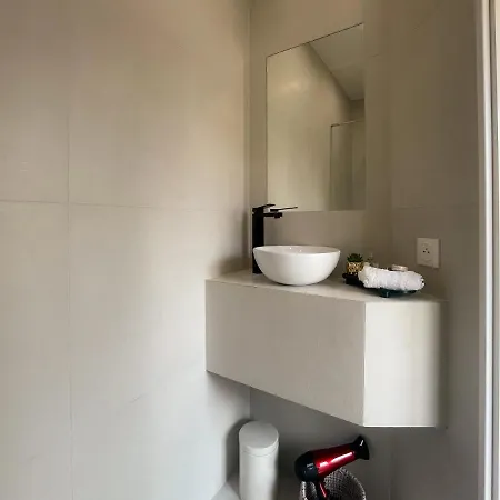 -marceau- Climatise, Central Apartment *