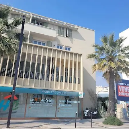 Apartment & Les Cypres *