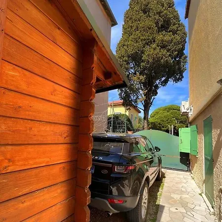 Holiday home Provencal House, Sea Side, Private Parking *