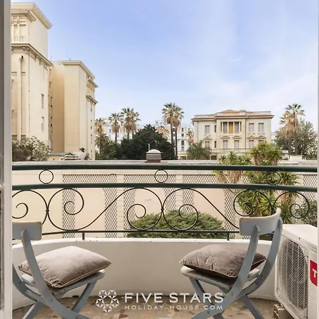 Flora Five Stars House Apartment Nice