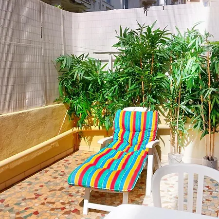 Апартаменты Large 2br Sunny 20 Meter Terrace Parking Shops