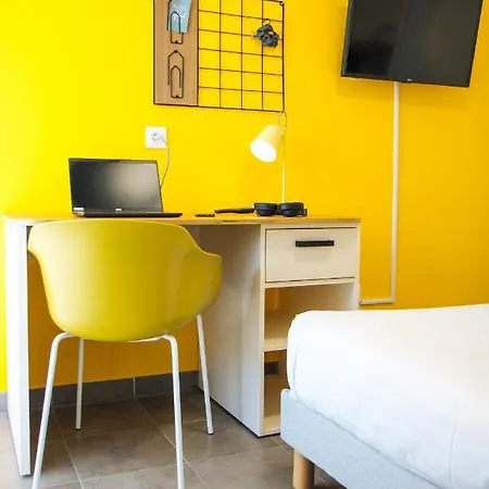 Apartahotel Twenty Business Flats Angely