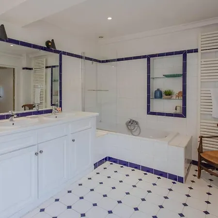 Villa L26 Bonnard 10pax Pool, Garden, Parking, Ac Nice