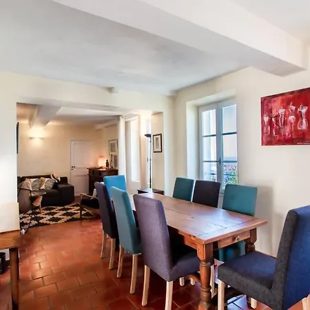 Villa L26 Bonnard 10pax Pool, Garden, Parking, Ac