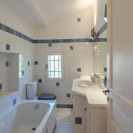 Villa L26 Bonnard 10pax Pool, Garden, Parking, Ac Nice
