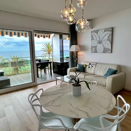 Apartment Apart-a-nice : A Breathtaking View On The Sea