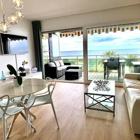 Apart-a-nice : A Breathtaking View On The Sea Apartment *