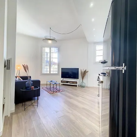 Le Saint Honore - 3 Pers, Wifi, Proche Apartment