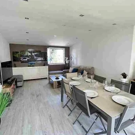 Romantic In The South Of France With A Private Garden , Pool And A Terrace Nizza