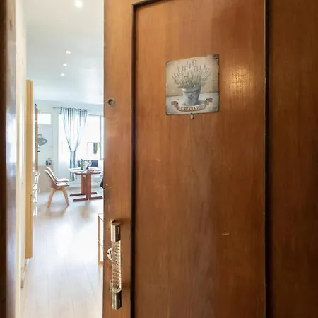 Boutique Center Free Parking Nizza