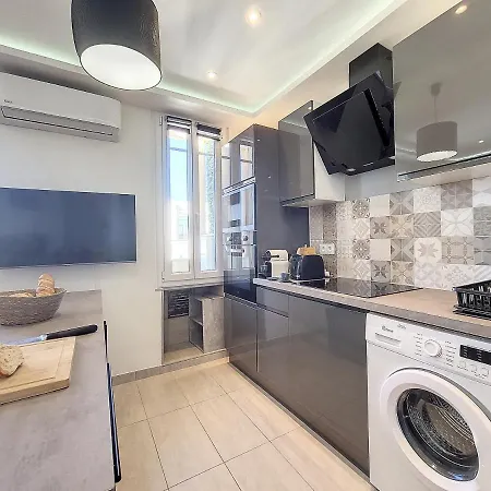 Apartment Nestor&jeeves - Palais Hispania - Floor *
