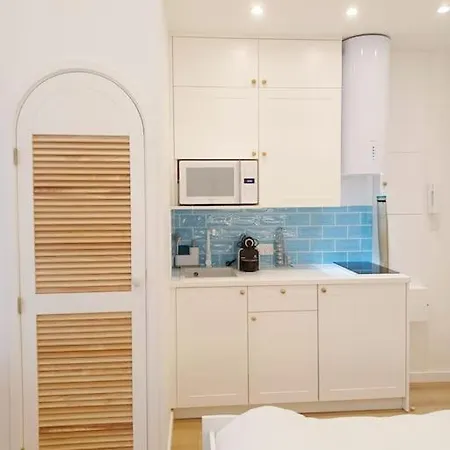 Studio Centre Proche Mer - Carre D'or Apartment
