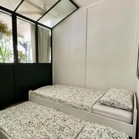 Large Magnificent Terrace Appartement