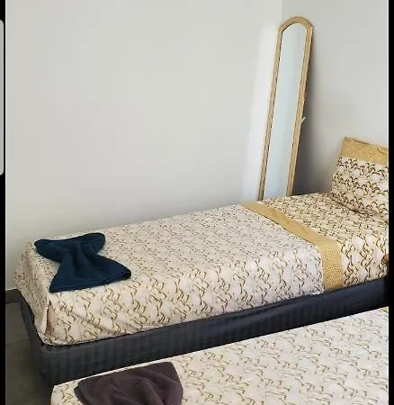 Big Flat Sea Vieuw 95 M2 5 Near Airport 5 Min Train 3 Min And Tram On Site, 7 Min, 2 Showers And 2 Toilets , Neuf Grand 95 M2 5 Proche Aeroport 5 Min Train 3 Min Et Tramway Sur Place, 7 Min 2 Douches Et 2 Wc Vue *
