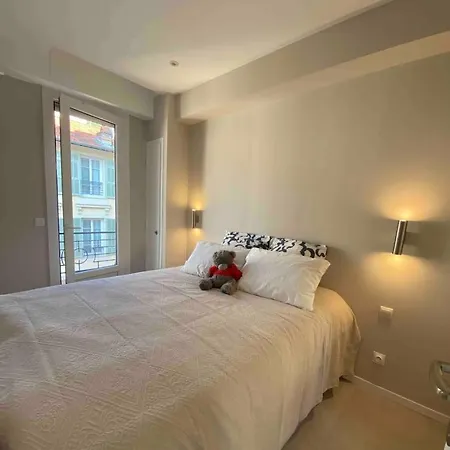 , Balcony, Sea View Apartment Nice