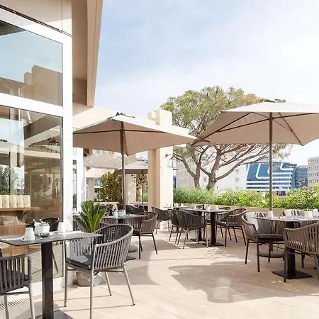 Hotel Radisson Airport
