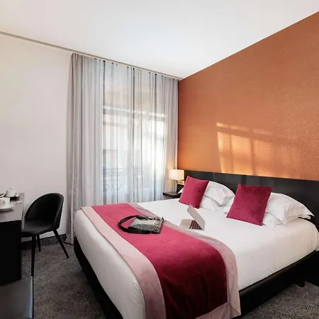 Best Western Plus Massena Hotel 4*