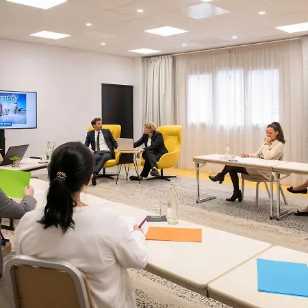 Novotel Arenas Aeroport Hotell