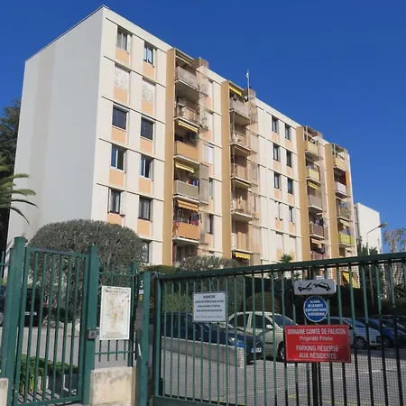 Nord 2 Pieces Calmes,wifi,clim,balcon,parking *