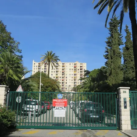 Nord 2 Pieces Calmes,wifi,clim,balcon,parking Apartment Nice