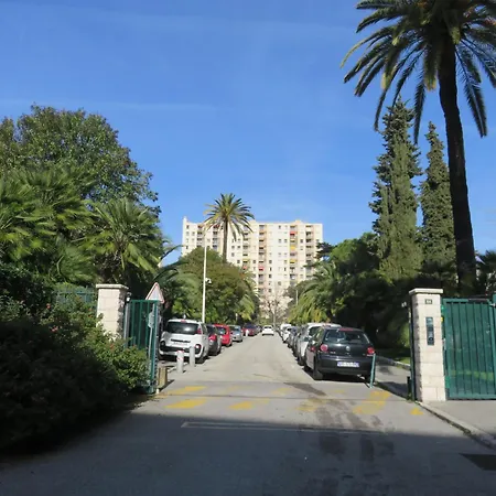 Nord 2 Pieces Calmes,wifi,clim,balcon,parking * Nice