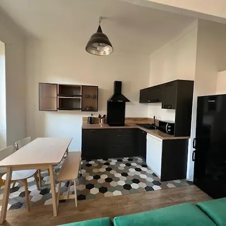 Cosy Centre Apartment Nice