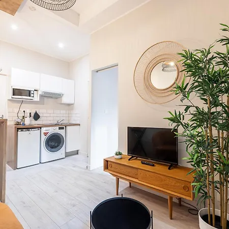 Apartment Le Petit Jean- Pres Gare Et Tram - Supermarches - Wifi - Nice
