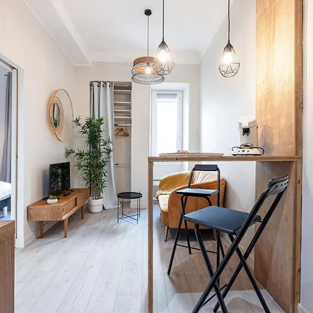 Le Petit Jean- Pres Gare Et Tram - Supermarches - Wifi - Apartment Nice