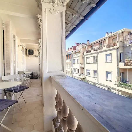 Nestor&jeeves - Madagascar - 3 Chambres, Centre-ville Apartment